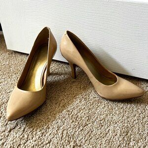 Jessica Simpson Nude Pumps